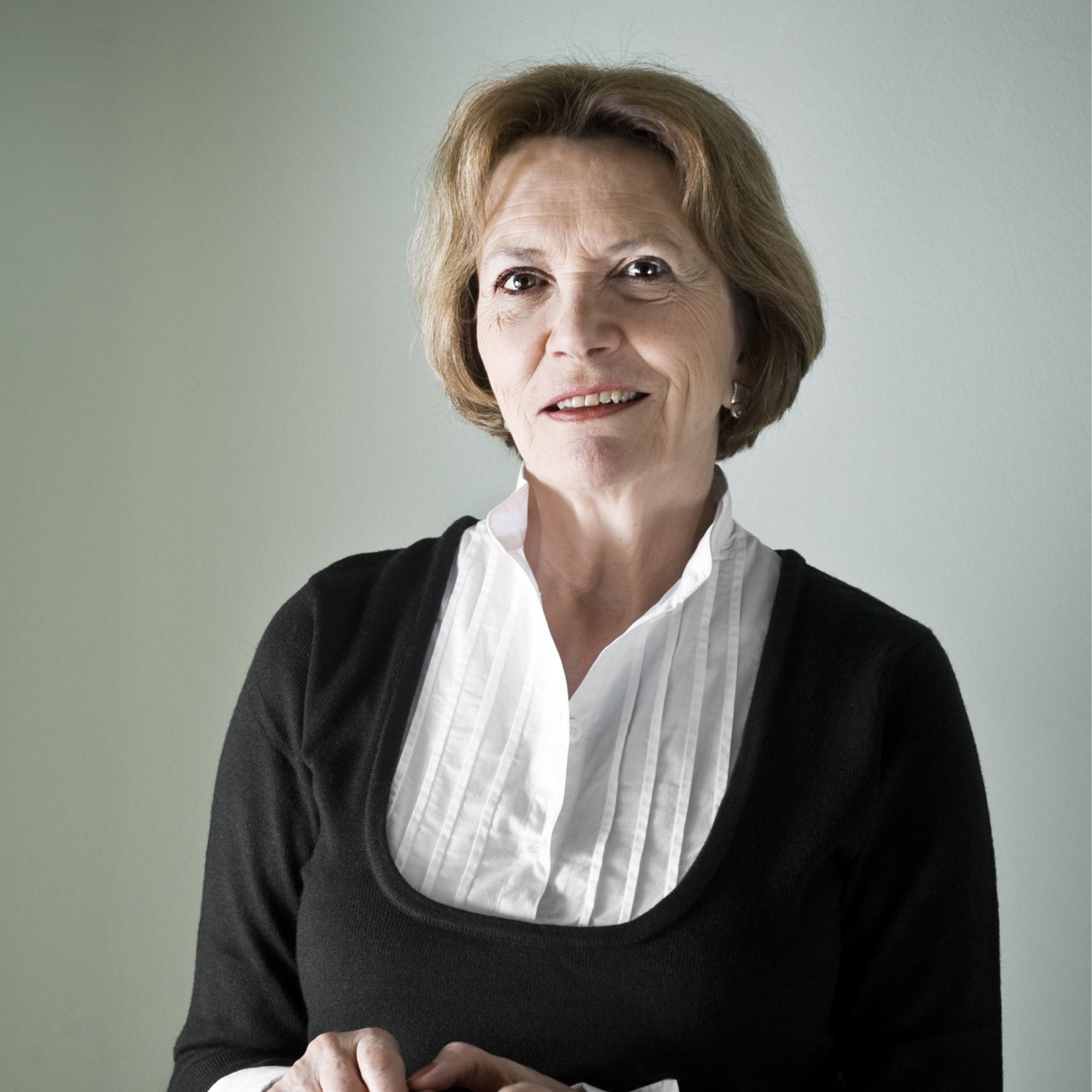 joan bakewell