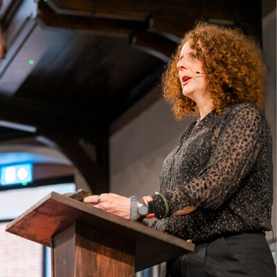 Maggie O'Farrell reading