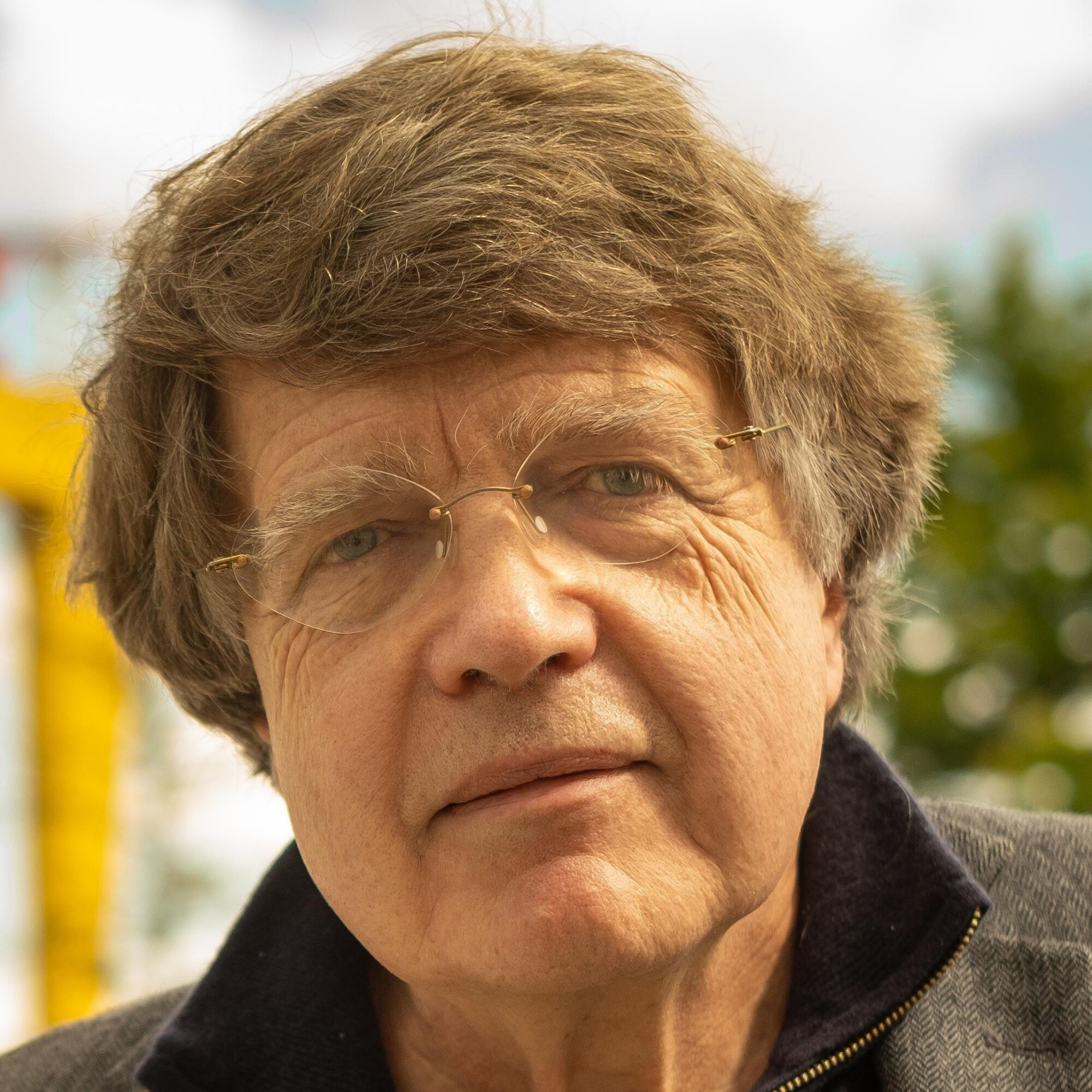 Headshot of Merlin Holland