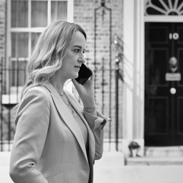 Laura Kuenssberg | Pay Attention - Concession